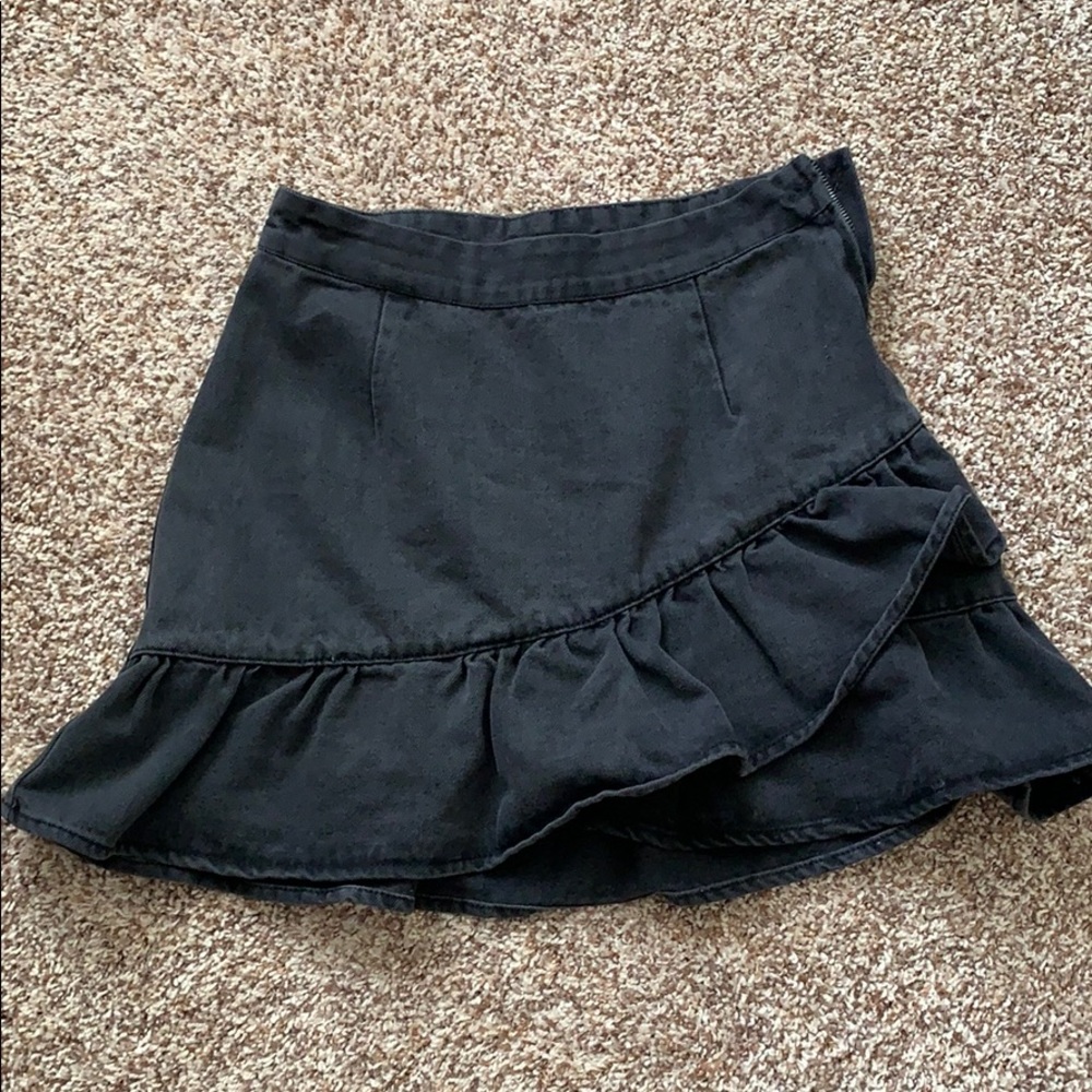Forever 21 Black Skirt